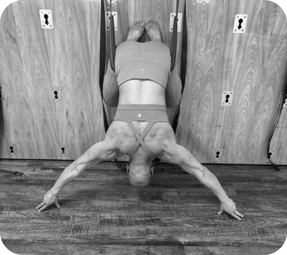 B&W Yoga Wall@2x